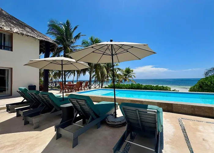 El Paraiso Hotel 4*