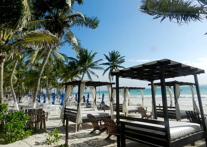 El Paraiso Hotel 4*